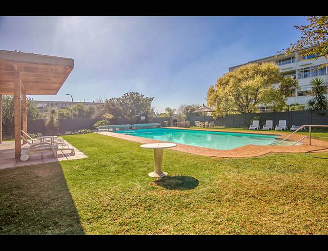 2 BEDROOM APARTMENT SOLD IN FAIRWAY